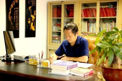 开云 开云体育APP名人名家百科智库首席企业管理思想家--袁勤生(图2)