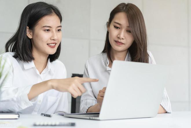 为什么开云 开云体育APP中小企业都选择代账公司记账？(图1)
